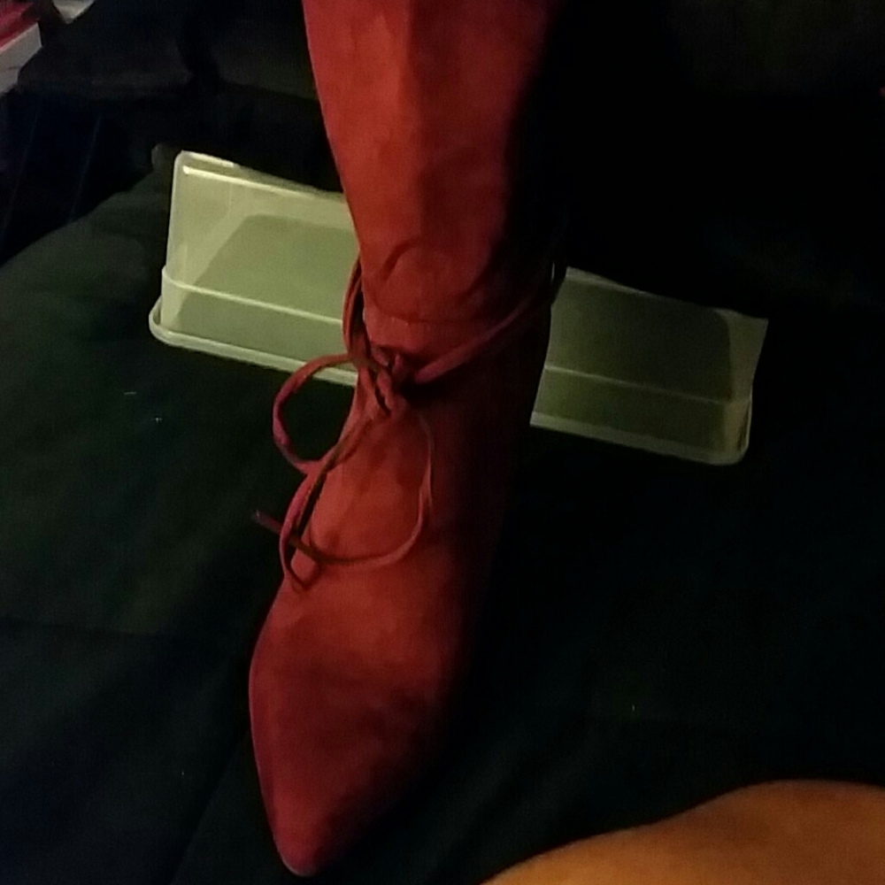 Shoes - Picture 2 of 3